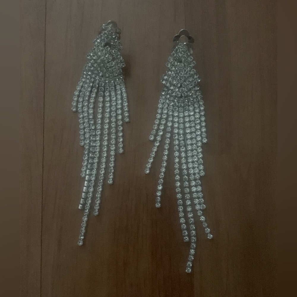 rhinestone dangly clip on earrings